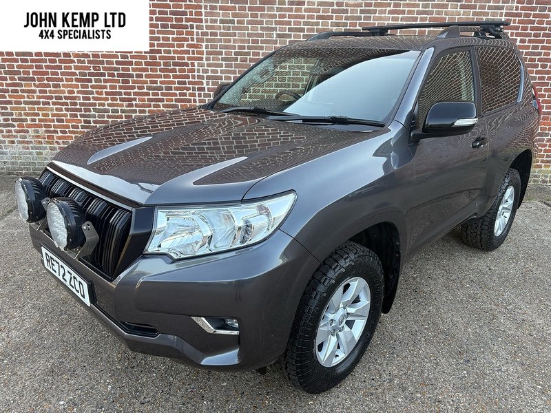 Toyota 2.8D Utility Panel Van 3dr Diesel Manual 4WD SWB Euro 6 (s/s) (204 ps)