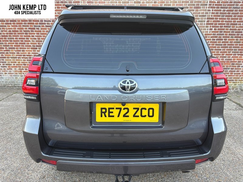 Toyota 2.8D Utility Panel Van 3dr Diesel Manual 4WD SWB Euro 6 (s/s) (204 ps)