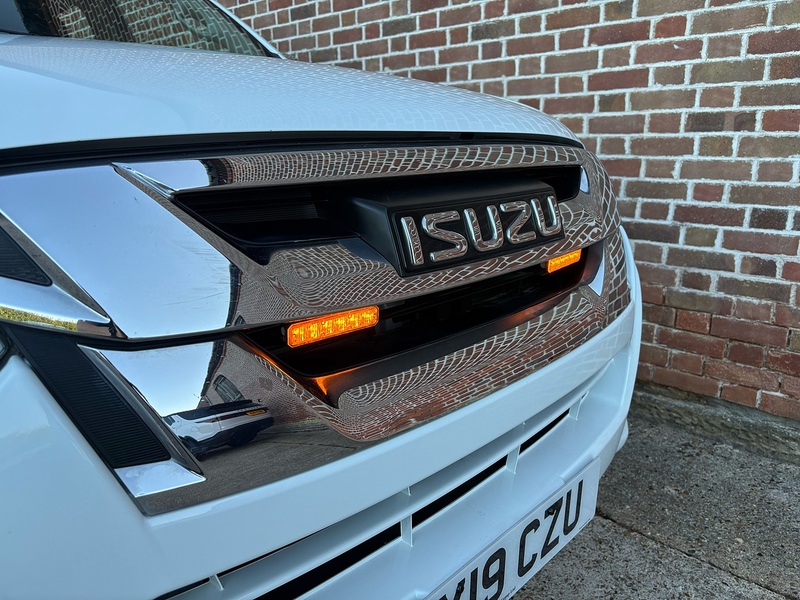 Isuzu 1.9 TD Utah Pickup Double Cab 4dr Diesel Auto 4WD Euro 6 (164 ps)