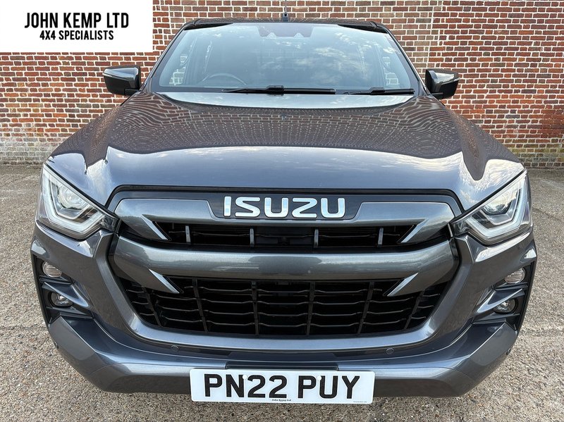 Isuzu 1.9 TD V-Cross Pickup Double Cab 4dr Diesel Manual 4WD Euro 6 (s/s) (164 ps)