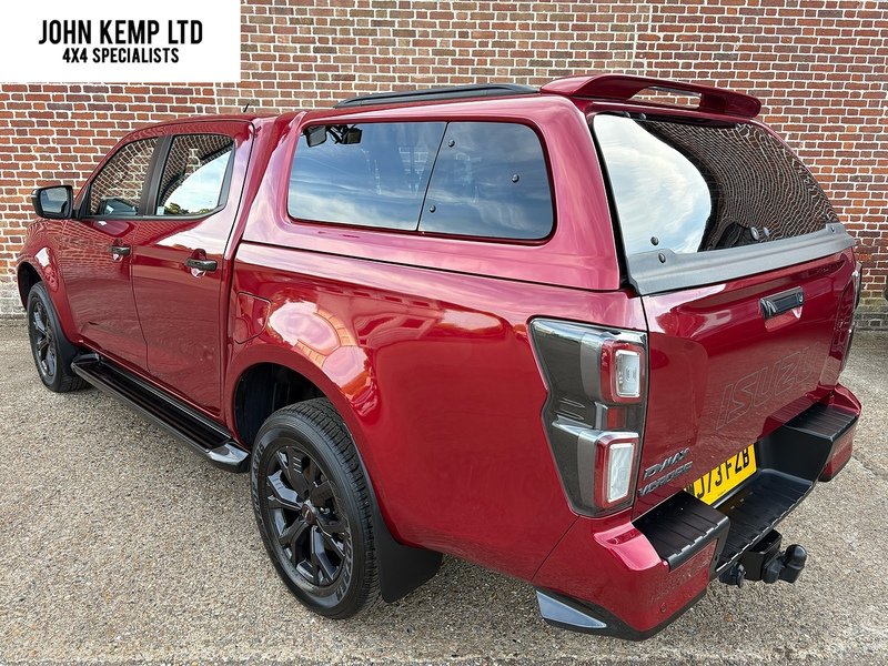 Isuzu 1.9 TD V-Cross Pickup Double Cab 4dr Diesel Auto 4WD Euro 6 (s/s) (164 ps)