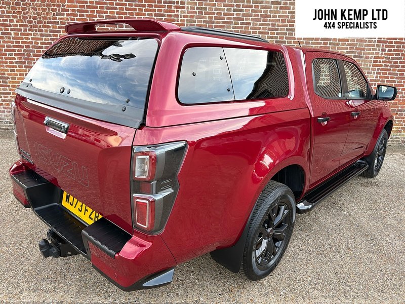 Isuzu 1.9 TD V-Cross Pickup Double Cab 4dr Diesel Auto 4WD Euro 6 (s/s) (164 ps)