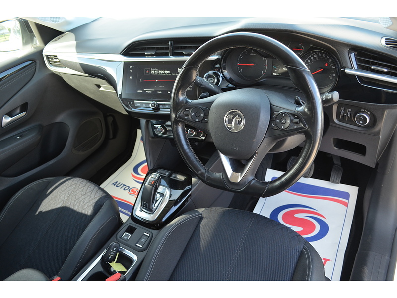 Vauxhall Corsa Turbo Elite Nav Premium - U107574