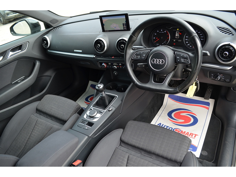 Audi A3 TFSI Sport - U107804