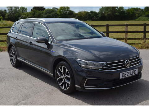 Volkswagen Passat 1.4 TSI BlueMotion Tech MPV 5dr Petrol DSG Euro 6 (s/s) (125 ps)