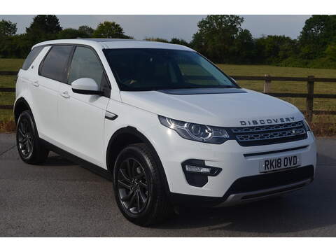 Land Rover Discovery Sport 2.1 GLA220d AMG Line (Premium Plus) SUV 5dr Diesel 7G-DCT 4MATIC Euro 6 (s/s) (177 ps)
