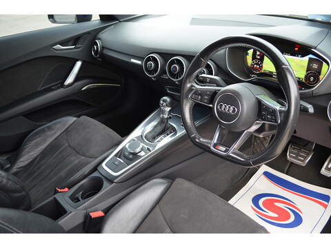 Audi TT TFSI S line - U107952