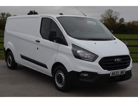 Ford Transit Custom 1.4 TSI SE Navigation SUV 5dr Petrol Manual Euro 6 (s/s) (125 ps)
