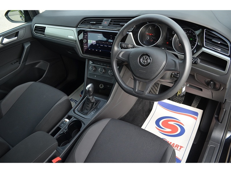 Volkswagen Touran TDI S - U108024
