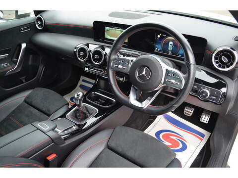 Mercedes-Benz A Class A180 AMG Line - U108032