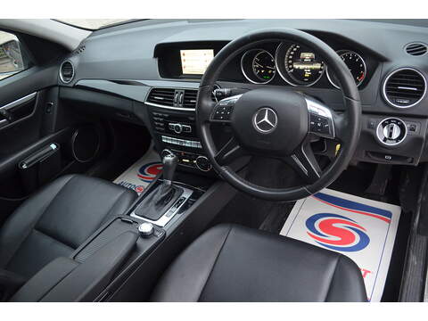 Mercedes-Benz C Class C180 BlueEfficiency Executive SE - U108063