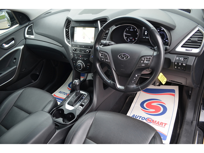 Hyundai Santa Fe CRDi Blue Drive Premium - U108147