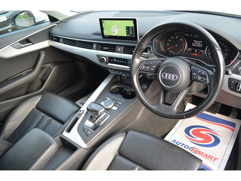 Audi A4 TFSI Sport - U108151