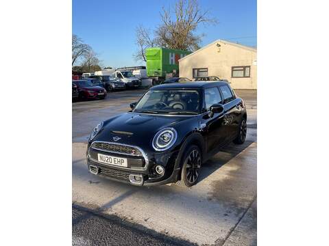 MINI Hatch 1.2 Turbo Elite Nav Premium Hatchback 5dr Petrol Auto Euro 6 (s/s) (100 ps)
