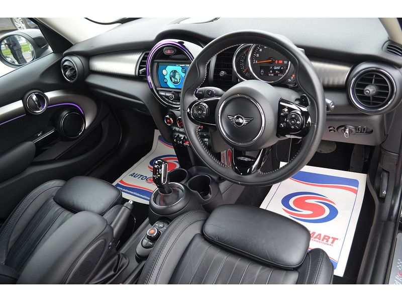 MINI Hatch Cooper S Exclusive - U108155