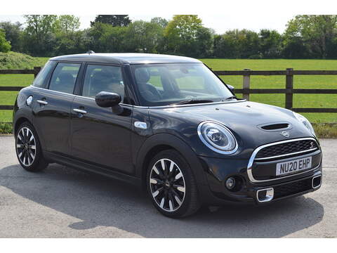 MINI Hatch TSI R-Line Hatchback 1.5 Manual Petrol