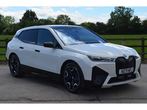 BMW iX 2.0 220d Luxury MPV 5dr Diesel Auto xDrive Euro 6 (s/s) (190 ps)
