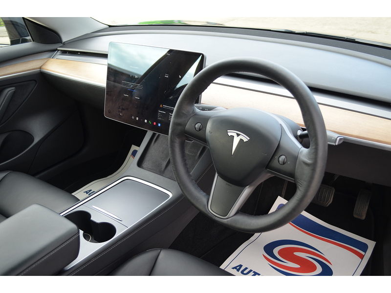 Tesla Model 3 Long Range - U108220