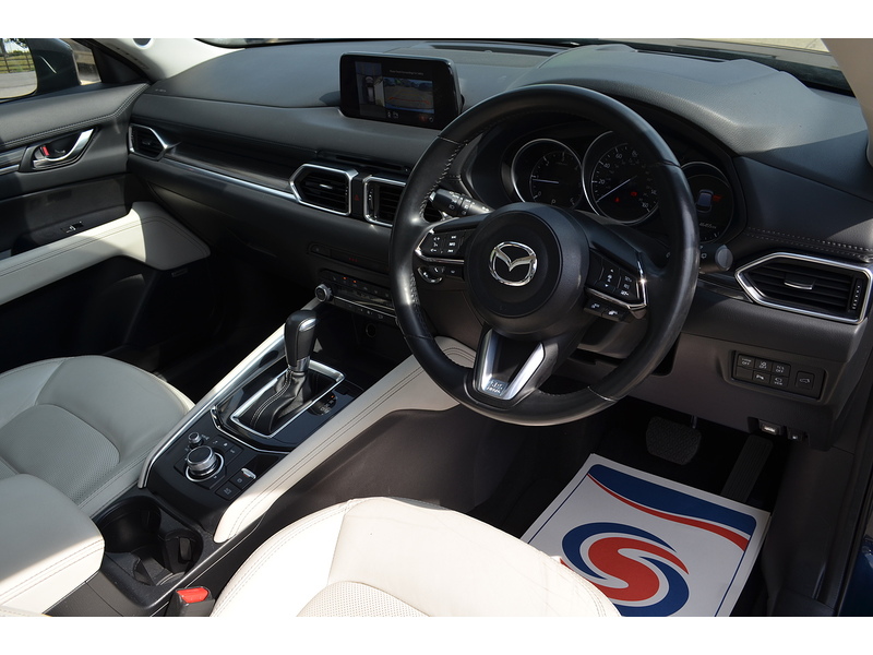 Mazda CX-5 SKYACTIV-D Sport Nav+ - U108287