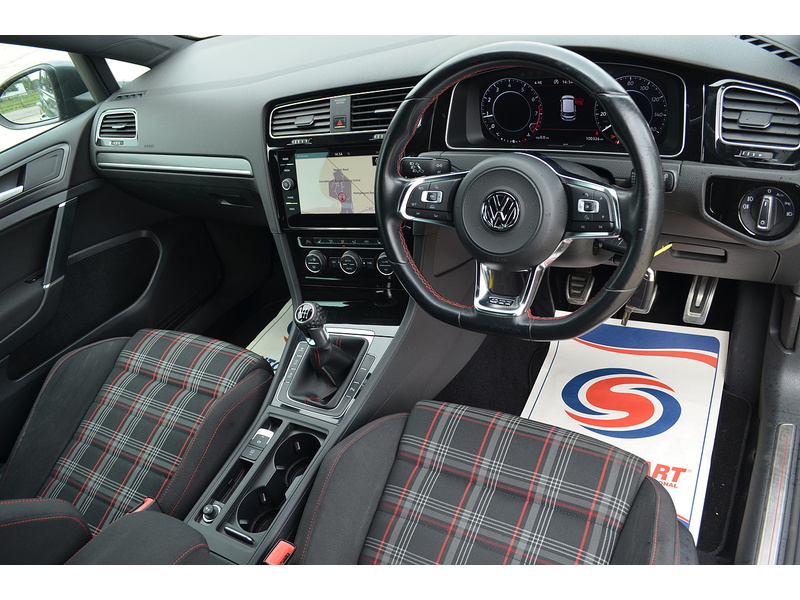 Volkswagen Golf TSI GTI - U108317