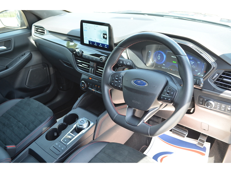 Ford Kuga EcoBoost Duratec ST-Line - U108321