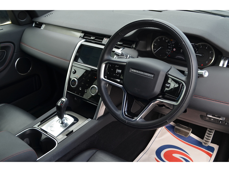 Land Rover Discovery Sport P300e Urban Edition - U108324