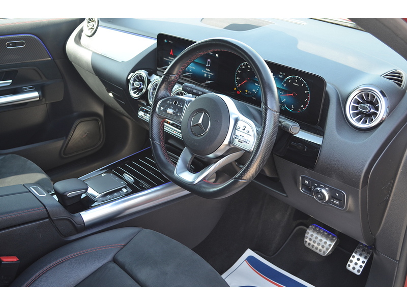 Mercedes-Benz GLA GLA250 AMG Line - U108356