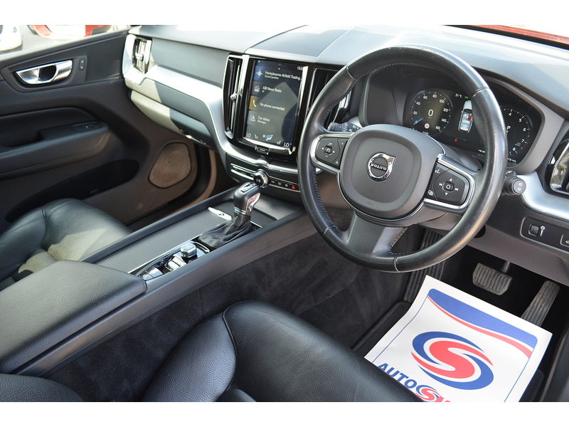 Volvo XC60 T4 Edition - U108372