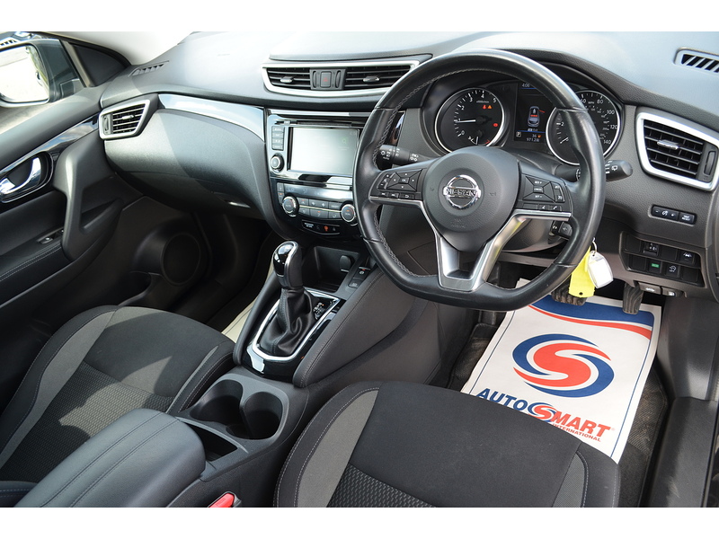 Nissan Qashqai DIG-T Acenta Premium - U108378