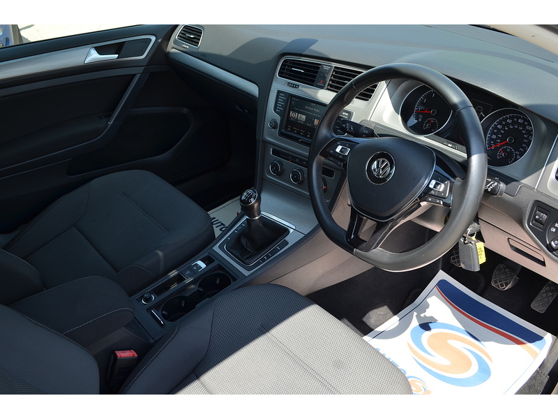 Volkswagen Golf TSI BlueMotion Tech Match - U108384