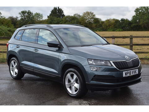 Skoda Karoq 1.5 TSI R-Line SUV 5dr Petrol DSG Euro 6 (s/s) (150 ps)