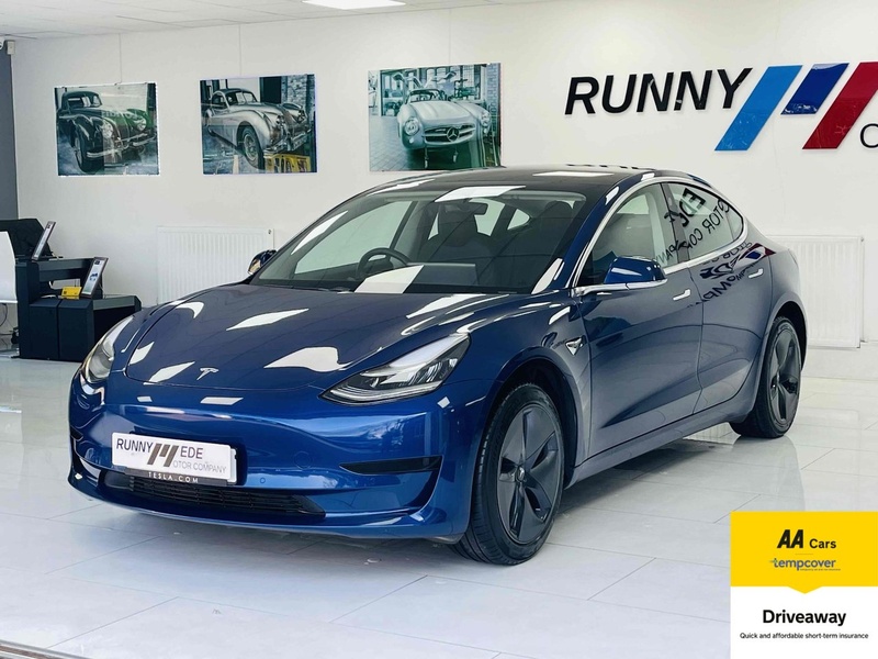 Standard Range Plus Saloon 4dr Electric Auto (241 bhp)