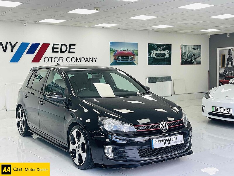 2.0 TSI GTI Hatchback 5dr Petrol DSG Euro 5 (210 ps)