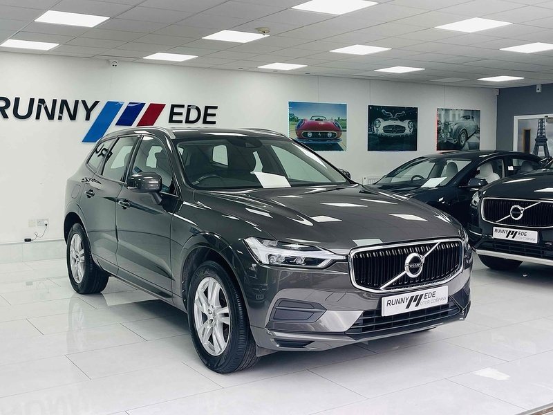 2.0 D4 Momentum SUV 5dr Diesel Auto AWD Euro 6 (s/s) (190 ps)