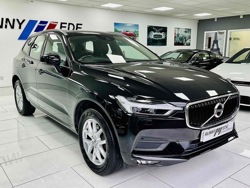 2.0 D4 Momentum Pro SUV 5dr Diesel Auto AWD Euro 6 (s/s) (190 ps)