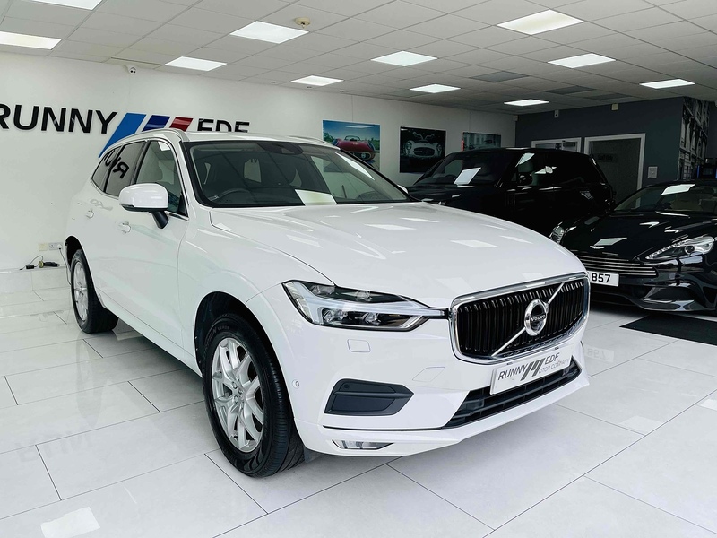 2.0 T5 Momentum Pro SUV 5dr Petrol Auto AWD Euro 6 (s/s) (250 ps)