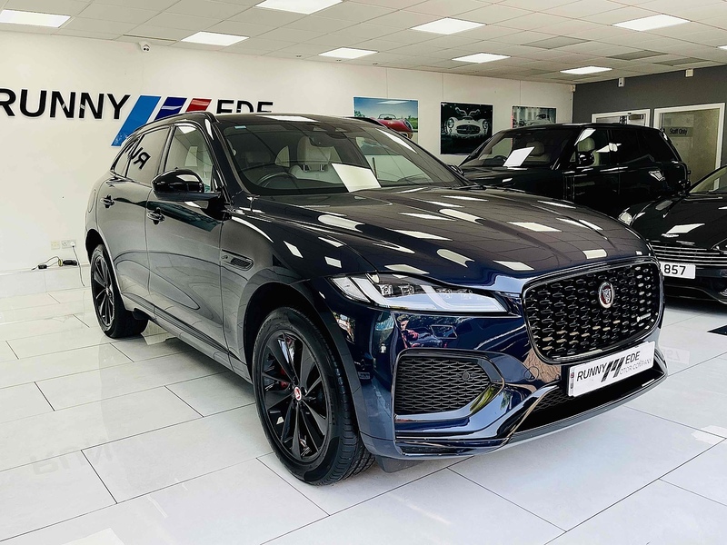 2.0 P400e 17.1kWh R-Dynamic Black SUV 5dr Petrol Plug-in Hybrid Auto AWD Euro 6 (s/s) (404 ps)