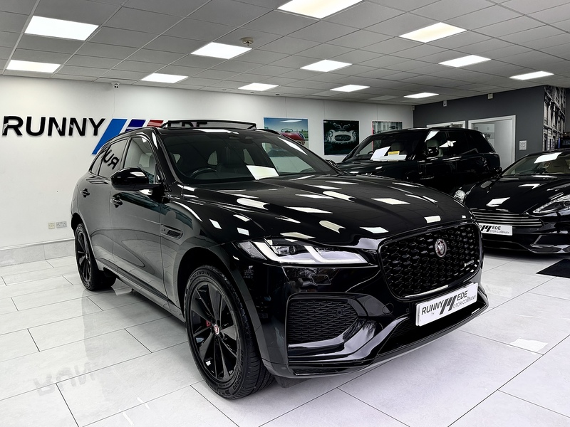2.0 P250i R-Dynamic Black SUV 5dr Petrol Auto AWD Euro 6 (s/s) (250 ps)