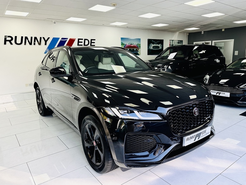 2.0 P400e 17.1kWh R-Dynamic Black SUV 5dr Petrol Plug-in Hybrid Auto AWD Euro 6 (s/s) (404 ps)