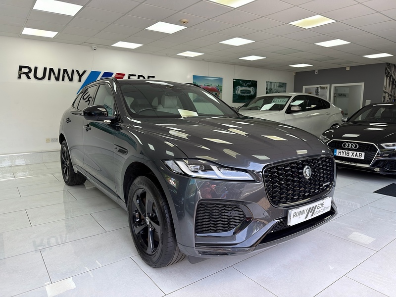 2.0 P400e 19.3kWh R-Dynamic SE Black SUV 5dr Petrol Plug-in Hybrid Auto AWD Euro 6 (s/s) (404 ps)