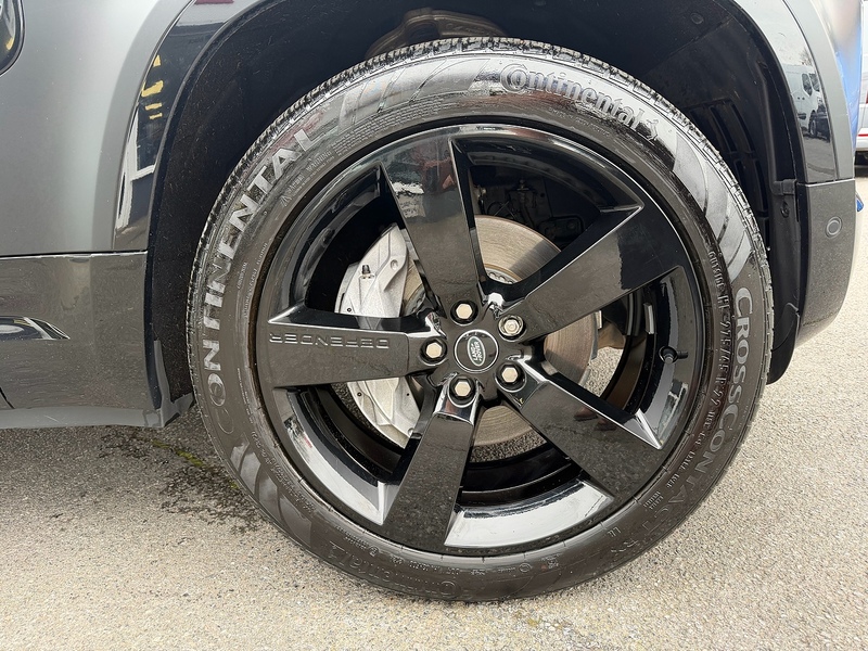 Land Rover Defender 110 D350 MHEV X-Dynamic HSE - U6095