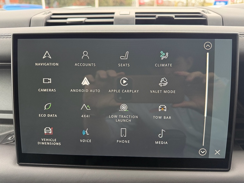 Land Rover Defender 110 D350 MHEV X-Dynamic HSE - U6095