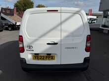 Toyota PROACE CITY BlueHDi Active - U6540