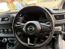 Nissan Primastar dCi 30 Acenta L1H1 - U6608