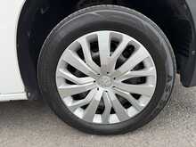 Peugeot Partner 1000 PureTech Professional - U6628