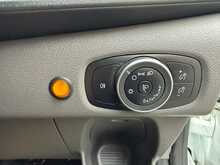 Ford Transit Custom 300 EcoBlue Leader - U6639