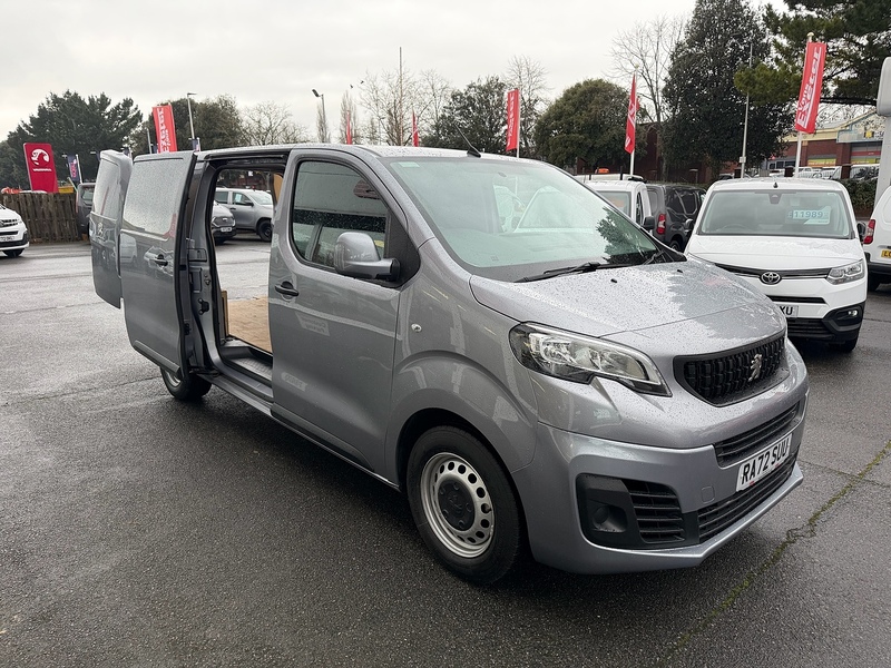 Peugeot Expert BlueHDi 1000 Professional Premium + L2 - U6644