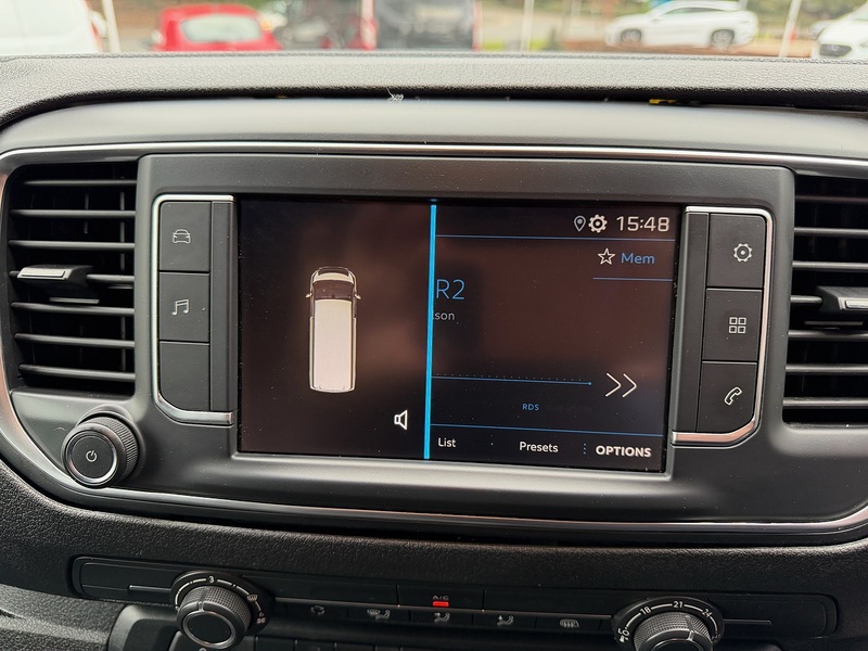 Peugeot Expert BlueHDi 1000 Professional Premium + L2 - U6644
