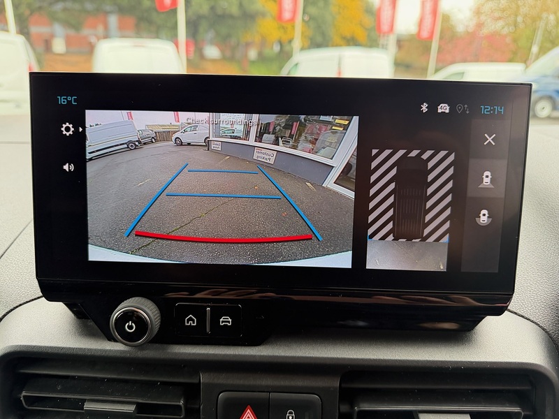Citroen Berlingo BlueHDi 950 Driver XL - U6670