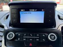 Ford Transit Connect 240 EcoBlue Limited L2 - U6675